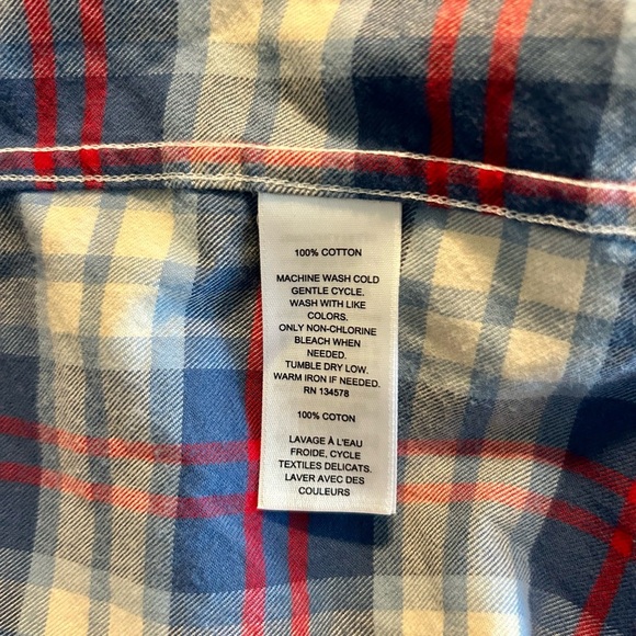 3 for $15 Vineyard Vines Boy’s Plaid Button-Up Shirt (Lightweight Flannel) - Picture 5 of 6